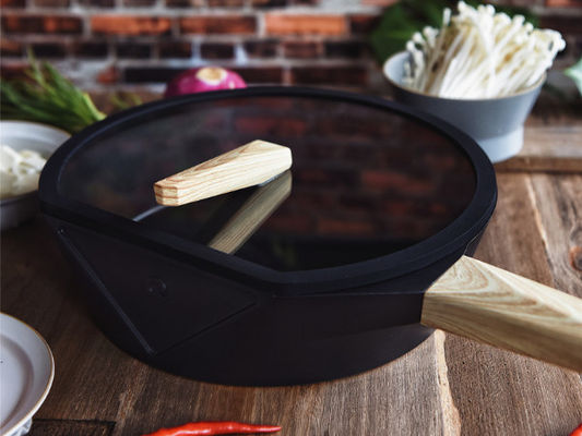 Kratzer-beständige Bratpfanne 9.5Inch haften nicht mit kupfernem Ende