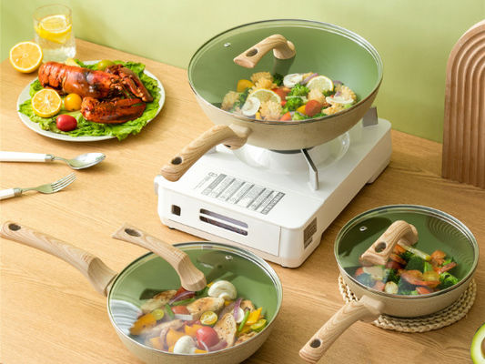 Gesund Stock-Kochgeschirr nicht stellte kochen 4-teilig mit Titanbeschichtung ein