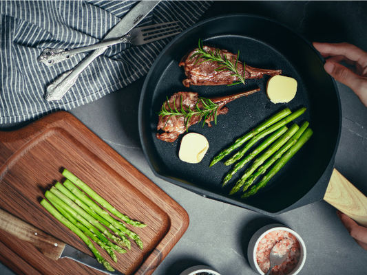 Vielseitiger nicht Stock-Aluminiumbratpfanne 8Inch für Induktion Cooktops