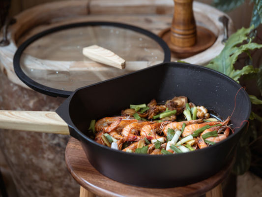Gesunde kochende Bratpfanne-Pan Non Stick With Titanium-Beschichtung des Roheisen-10Inch